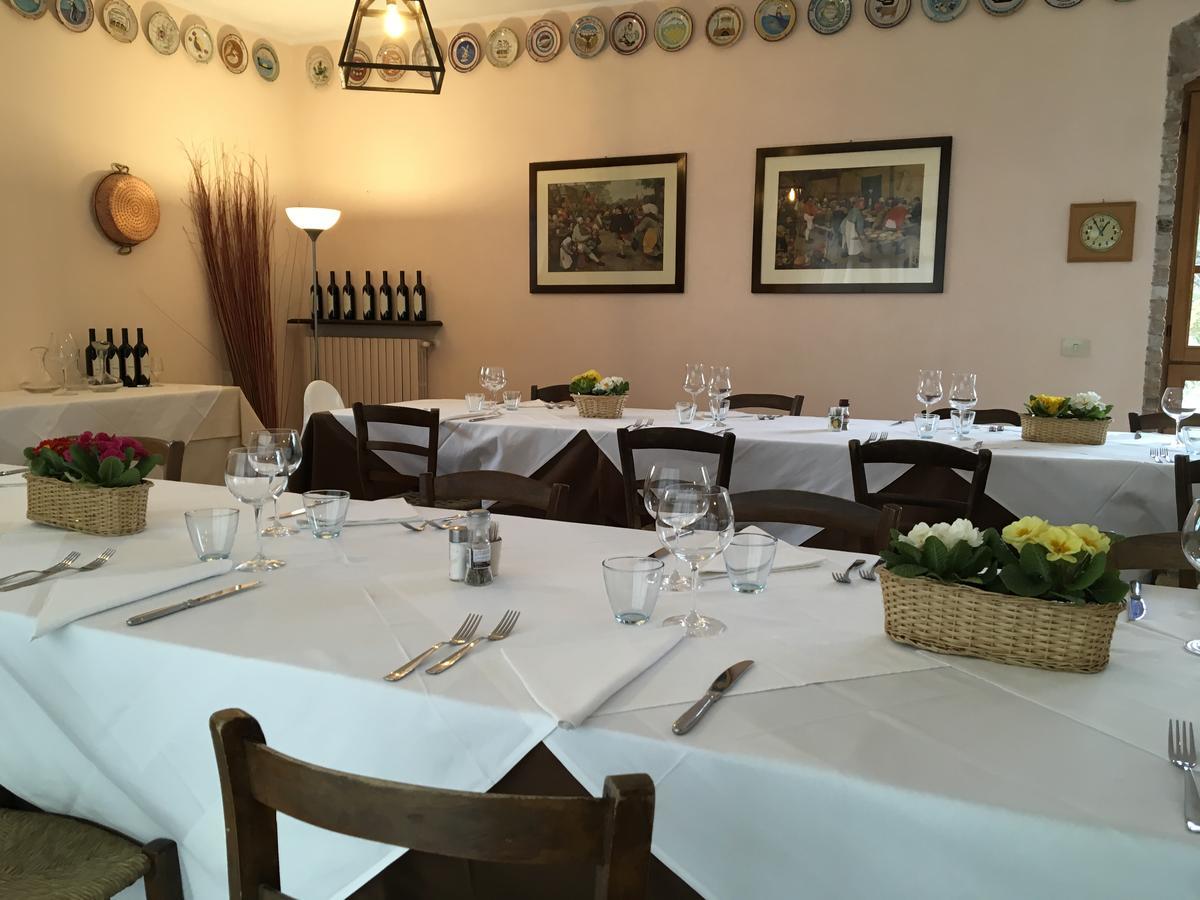 Agriturismo Relais "Il Bricco" Nizza Monferrato Extérieur photo