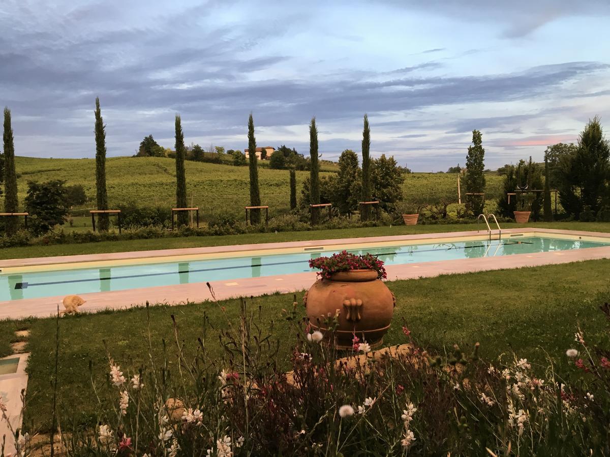 Agriturismo Relais "Il Bricco" Nizza Monferrato Extérieur photo